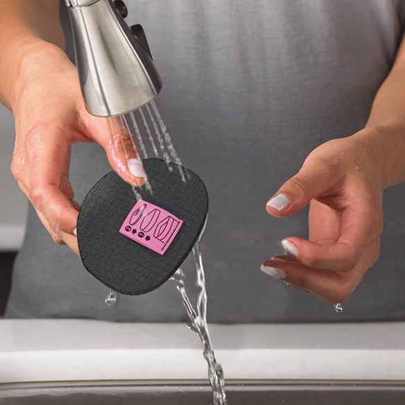 ダストカップとフィルターは水洗い可能